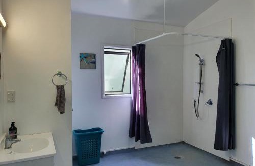 Kerikeri House | Bookabarn