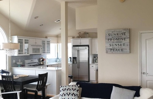 South Beach Haven House | Booking 2025 Amazing Views Ocean & Bay! 8 houses to direct beach access