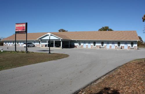 Drumright Hotel | Boomtown Inn