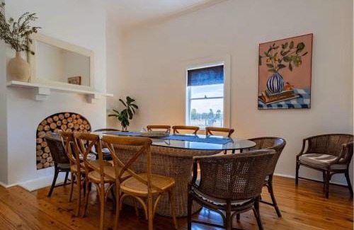 Dubbo East House | Boothenba Cottage Farm Stay Firepit