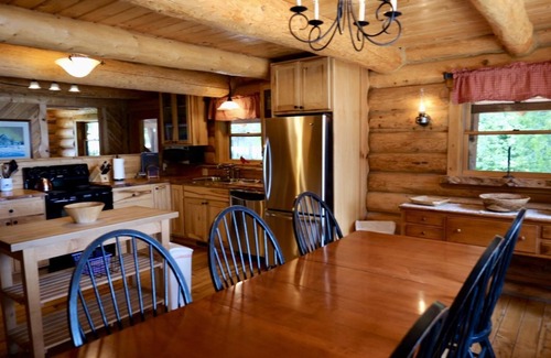 Drummond House | Bootjack Lodge on Drummond Island