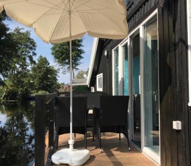 Guestrow House | Bootshaus Mecklenburg in Güstrow am Inselsee