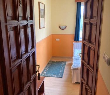 Tarcal Bed & Breakfast | Bor-Bazilika-Vendégház