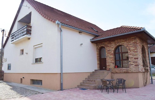 Villany House | Borbarátok vendègház