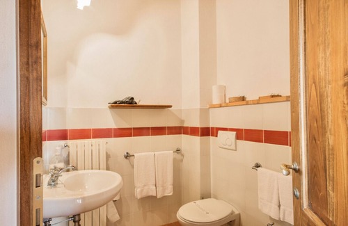 Grassina Apartment | Borgo Bottaia apartment Romantica 3 beds