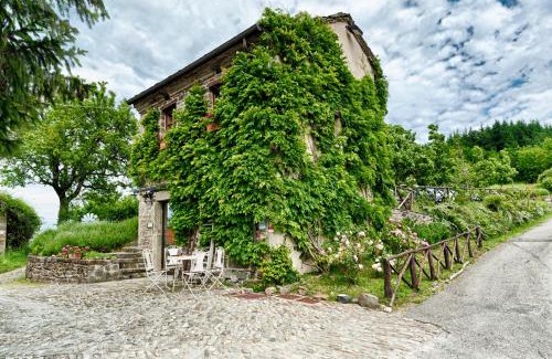 Albareto House | Borgo Casale