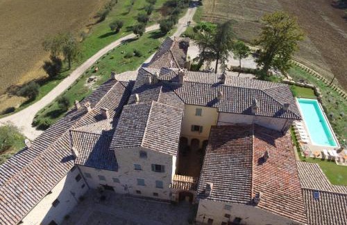 Montelaguardia House | Borgo Colognola - Dimora Storica