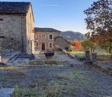 Valmozzola Bed & Breakfast | "Borgo Gerbina" Agriturismo & Azienda agricola
