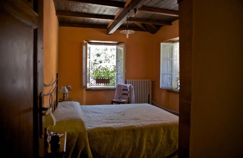 Careggine House | Borgo Isola Santa