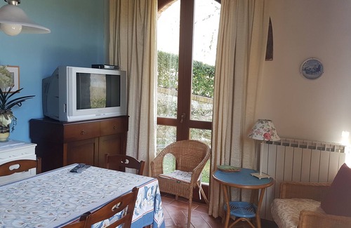 Barberino di Mugello Condo | Borgo la Fratta holiday home apartment 1