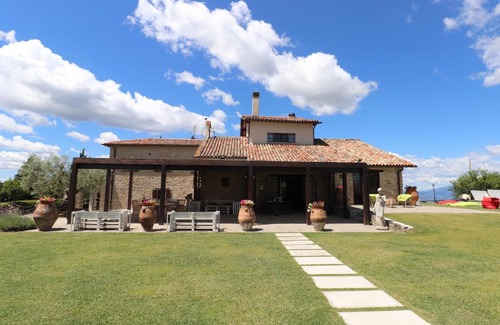 Monte Santa Maria Tiberina House | Borgo Monte Cedrone