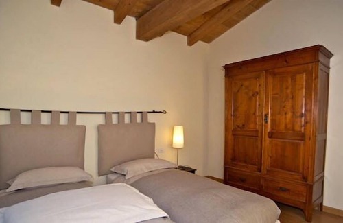 Lizzano in Belvedere House | Borgo Pianello