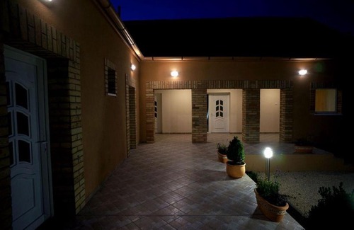 Mako Apartment | Borka Apartman