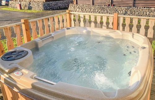 Carnforth Ski Chalet | Borwick Heights 10 is ideal for a relaxing getaway.