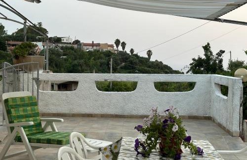 Magomadas Apartment | BOSA Appartamenti ampio terrazzo con vista