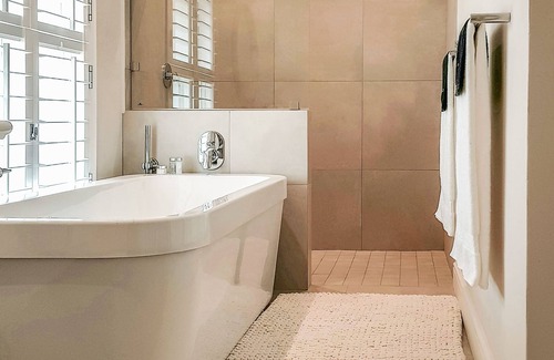 Curry's Post House | Bosch Hoek Lodge