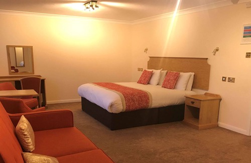 Lower Dicker Hotel | Boship Lions Farm Hotel, Sure Hotel Collection by Best Western