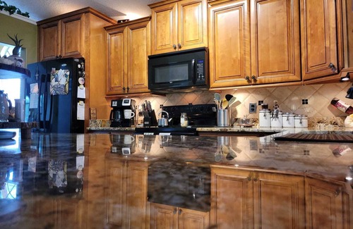 Orlando House | Botanical Garden Home-20 min to Disney, 10 Min to Downtown & 40 Min to the beach