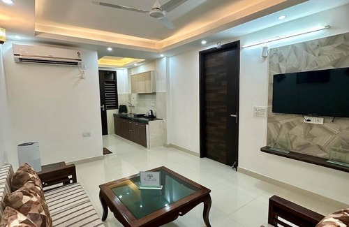 Gurugram Apartment | Botanical Oasis on Golf course road