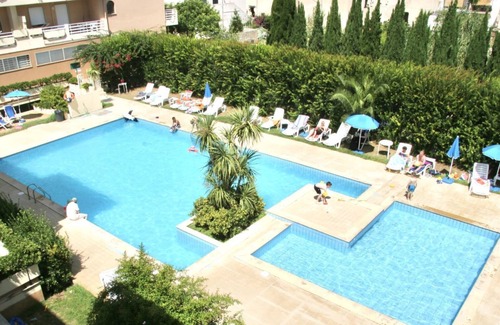 Lido Apartment | Bougainvillea two-bedroom apartment 6 beds on the waterfront