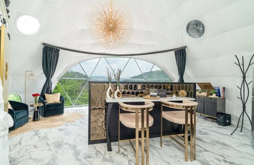 Townsend House | Boujee Bear Glamping Dome