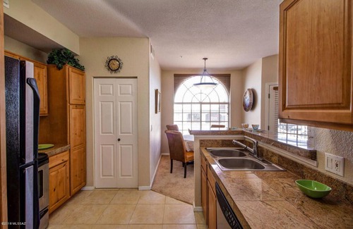 Oro Valley Condo | Boulder Canyon Condominiums: Serene Retreat in Oro Valley