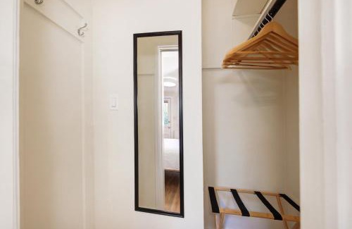Goss - Grove House | Boulder Guest House
