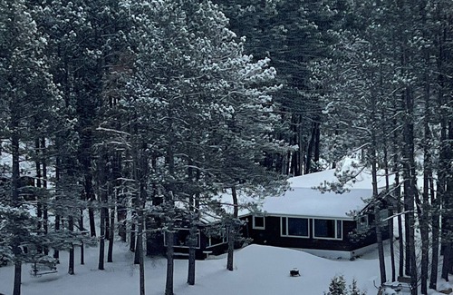 Melrude Cabin | Boulder Lake Cottage