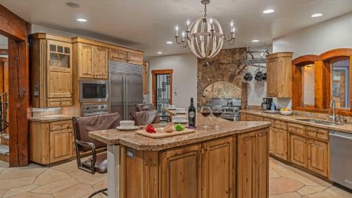 Boulder Ridge House | Boulder Ridge Retreat