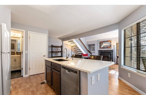 Boulder Condo | Boulder Tree House