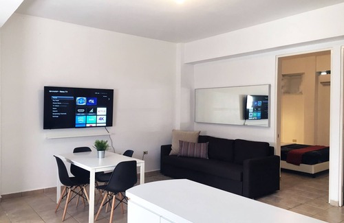 Carcel Apartment | Boulevard 106