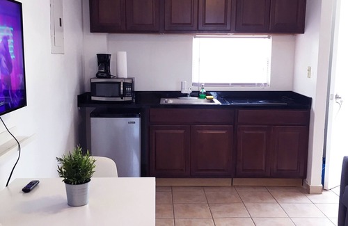 Carcel Apartment | Boulevard Park IV 401 - This is Puerto Rico