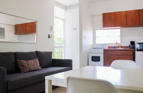 Carcel Apartment | Boulevard Park IV 402 - This is Puerto Rico