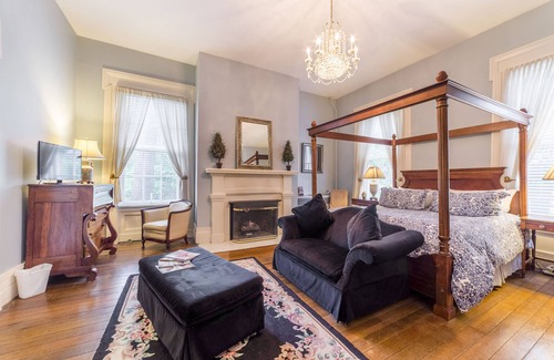 Bardstown Bed & Breakfast | Bourbon Manor B&B