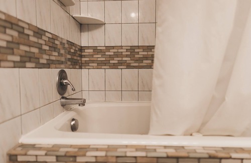 Grand Rapids Apartment | Boutique Hotel 2 Bedroom Suite