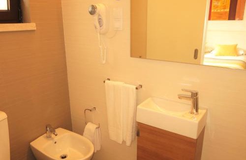 Batalha Hotel | Boutique Hotel Casa do Outeiro - Arts & Crafts