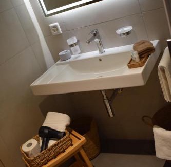 Mies Hotel | Boutique Hotel La Couronne Mies
