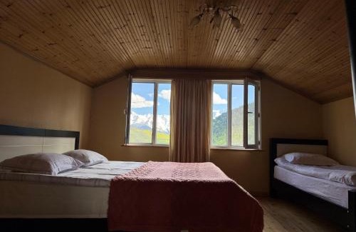 Mazeri House | Boutique Hotel Mazeri
