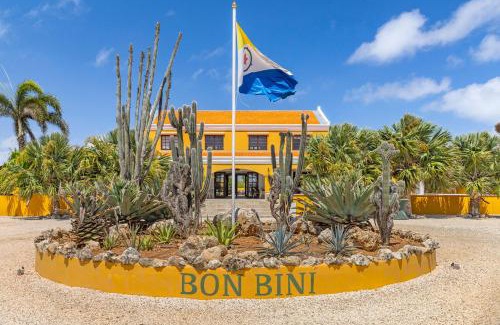 Kralendijk Hotel | Boutique Hotel Wanapa - Adult Friendly - 14 years and older