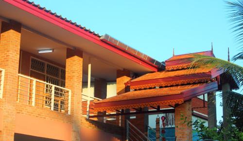 Wua Lai House | Boutique House Nipha