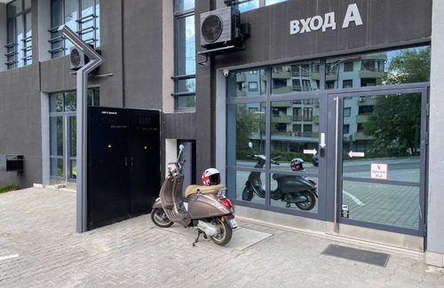 Mladost Apartment | Boutique Magenta Gold Apartment with parking place