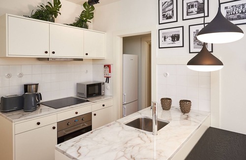 Centro / Baixa Apartment | Boutique Rentals- Flores Classic w/balcony