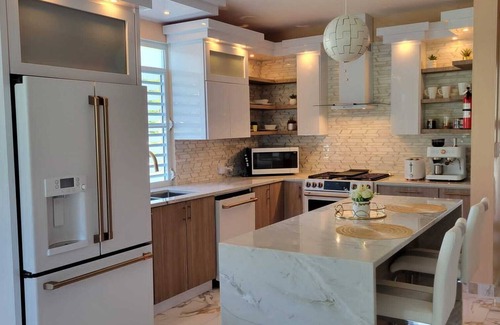 Hatillo House | Boutique style, modern and spacious home!