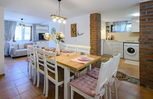 Varna Villa | Boutique Villa BayWatch, Sea & Forest View from 3 Terraces, 8min to the beach