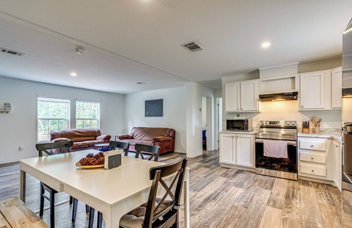 Citrus Springs House | ‘Bovee’s Riverhouse’ Dunnellon Family Getaway!