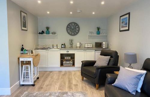 Bridport House | Bow Cottage