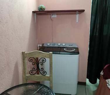 Manuel Antonio Apartment | Bowen apartamento