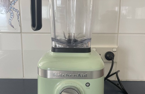 Penneshaw House | Bower by the Sea. Your home away from home.