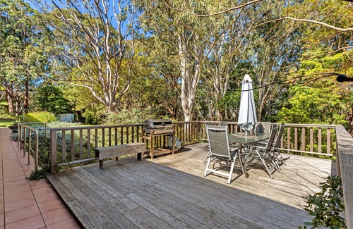 Smiths Lake House | Bowerbird House~Table Tennis~Huge Lawn~Pet friendly~2 Wood Fireplaces~NBN
