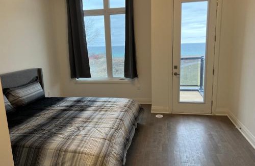 Bowmanville House | Bowmanville Room